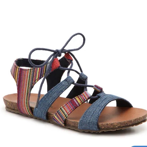 Minnetonka Shoes - Minnetonka Women’s Elsie Woven Sandal Size 7 Denim Colorful Lace Up Boho Cork